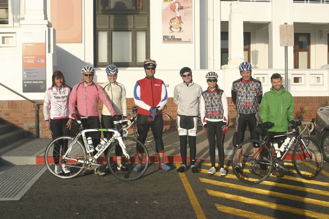 Riding for Rangas team Riding for Rangas team